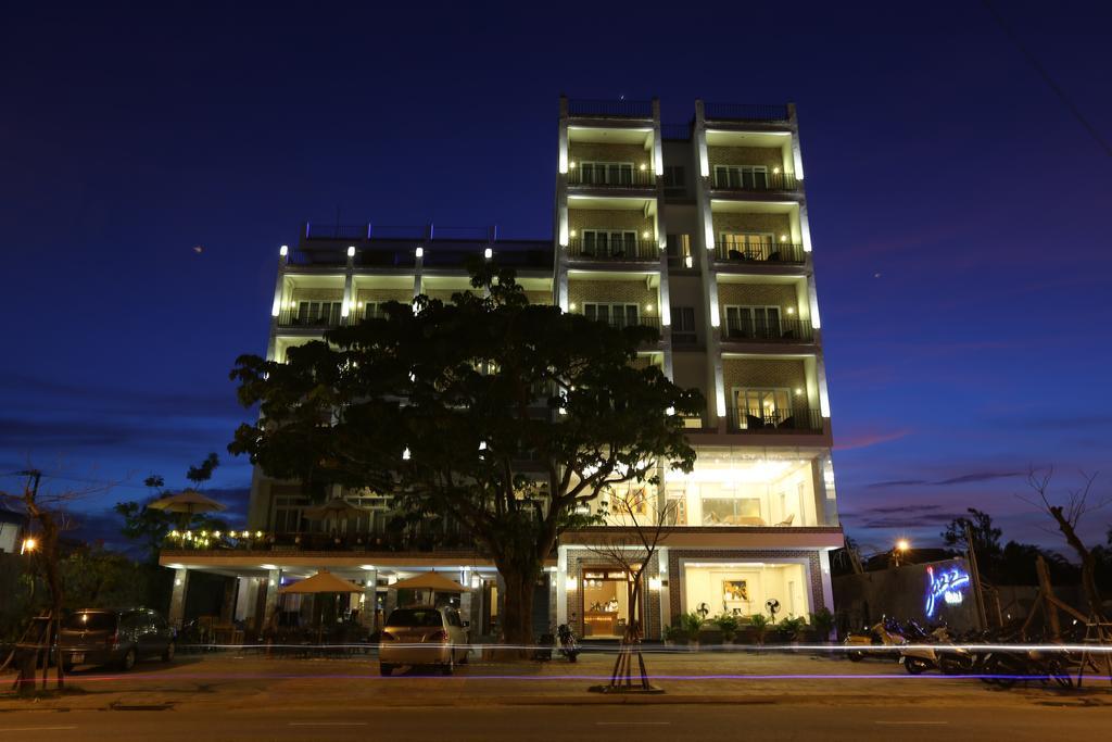 Jazz Hotel Đà Nẵng Kültér fotó